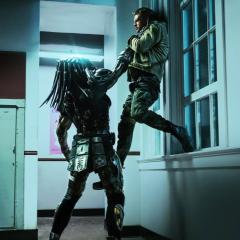 铁血战士 - edwoajHU3CT37YNrvxmweQoSKlm.jpg