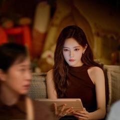 美人余 - 6Iha7gx0lTdrv6x7dECtjB8YnLA.jpg