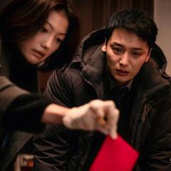 她死了 - 6u1t29L61zwPk799cJy3HS4TTgK.jpg
