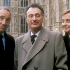 是，首相  第二季 - pP2a7w8UeVOjvdjRh9LQ8GhnIkG.jpg